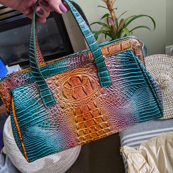 Brand New Crocodile Pattern Shoulder & Crossbody Bag - Picture 1 of 2